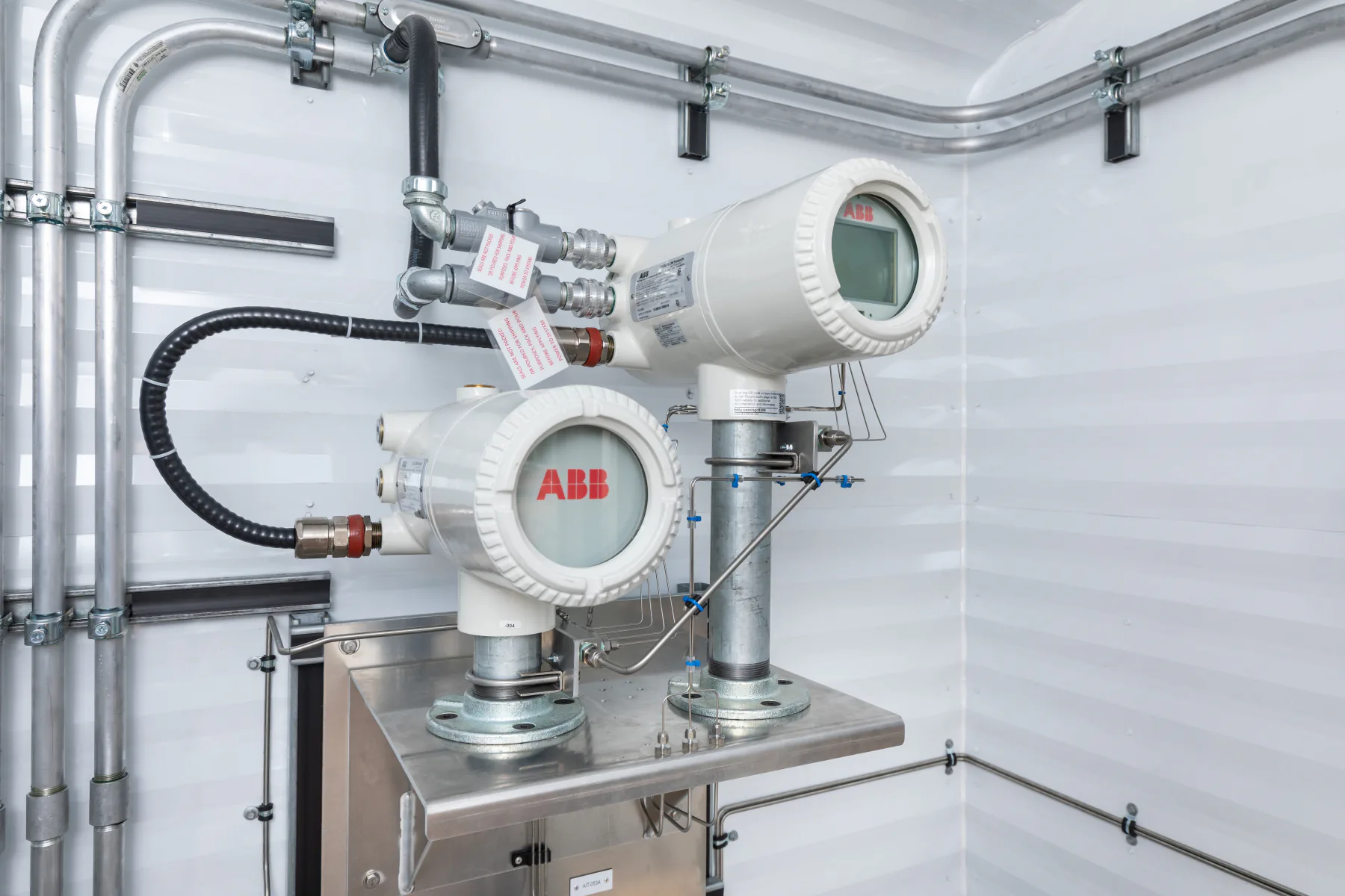 ABB gas chromatographs in an analyzer shelter